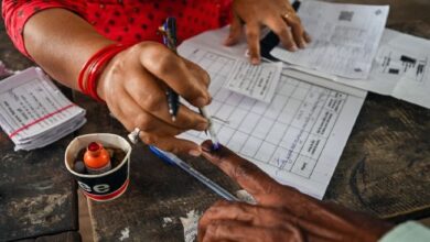 Photo of बिहार विधानसभा चुनाव : पहले चरण में बंपर वोटिंग से राजग में उत्साह, महागठबंधन की उखड़ी सांसें