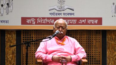 Photo of सरसंघचालक डॉ. मोहन भागवत पहुंचे इम्फाल, गर्मजोशी भरा स्वागत