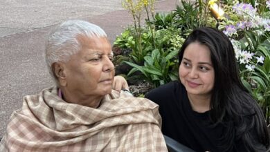 Photo of लालू यादव की बेटी रोहिणी आचार्य ने राजद छोड़ी, लगाए गंभीर आरोप