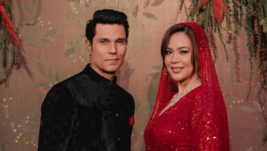 Photo of शादी की दूसरी सालगिरह पर रणदीप हुड्डा-लिन लैशराम ने दी बड़ी खुशखबरी