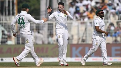 Photo of कोलकाता टेस्ट: भारतीय टीम की पहली पारी 189 पर ढेर, मिली 30 रन की बढ़त