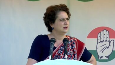 Photo of केंद्र सरकार ने सिर्फ बेरोजगारी, महंगाई और गरीबी दी है : प्रियंका गांधी