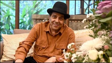 Photo of पंचतत्व में विलीन हुए धर्मेंद्र, सनी देओल ने दी मुखाग्नि