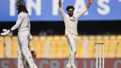 Photo of दक्षिण अफ्रीका के खिलाफ 50 विकेट पूरे होते ही दिग्गजों की सूची में शुमार हुए रवींद्र जडेजा