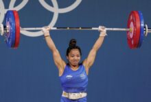 Photo of 49 किग्रा भार वर्ग हटने के बाद मीराबाई चानू अब 53 किग्रा में चुनौती के लिए तैयार
