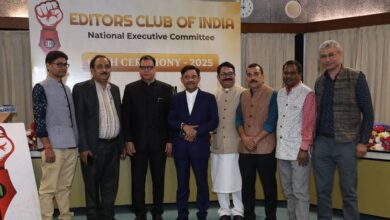 Photo of एडिटर्स क्लब ऑफ इंडिया की राष्ट्रीय कार्यकारिणी समिति ने ली शपथ