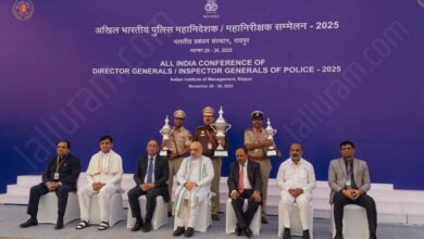 Photo of देश का सर्वश्रेष्ठ पुलिस स्टेशन दिल्ली का गाजीपुर, डीजीपी-आईजी कॉन्फ्रेंस में अमित शाह ने किया पुरस्कृत