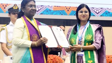 Photo of आदर्श डिजिटल गांव निर्माण में महत्वपूर्ण भूमिका निभा सकते हैं एनआईटी जैसे संस्थानः राष्ट्रपति