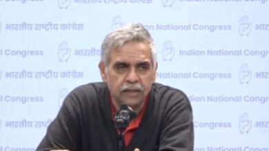 Photo of खराब सड़कें, सार्वजनिक परिवहन का कमजोर ढांचा दिल्ली में प्रदूषण का मुख्य कारणः संदीप दीक्षित