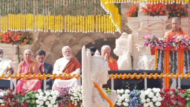 Photo of गुलामी की मानसिकता त्यागें और कंधे से कंधा मिलाकर विकसित भारत बनाने में जुट जाएं – प्रधानमंत्री नरेन्द्र मोदी
