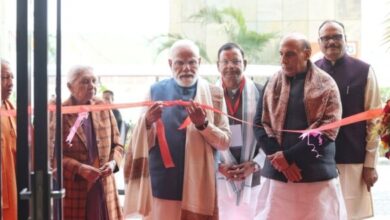 Photo of सशक्त, स्वाभिमानी व स्वावलंबी भारत बनाने के लिए सतत प्रयत्नशील हैं पीएम मोदीः रक्षा मंत्री