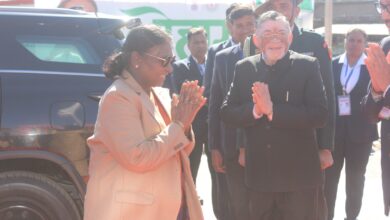 Photo of तीन राज्यों के मुख्यमंत्री मिलकर कार्तिक उरांव का विश्वविद्यालय सपना पूरा करें : राष्ट्रपति द्रौपदी मुर्मू