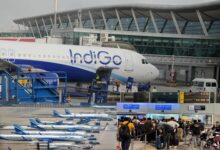 Photo of इंडिगो की लगातार तीसरे दिन देशभर में 300 से ज्‍यादा उड़ानें रद्द, परिचालन संकट गहराया