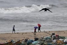 Photo of चक्रवाती तूफान दित्वा की वजह से पुडुचेरी में आज बारिश की चेतावनी, स्कूलों में छुट्टी, तमिलनाडु में जनजीवन प्रभावित