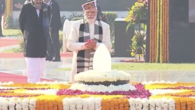 Photo of पूर्व प्रधानमंत्री अटल बिहारी वाजपेयी की जयंती पर ‘सदैव अटल’ पहुंचे राष्ट्रपति, उपराष्ट्रपति, प्रधानमंत्री व अन्य, सभी ने अर्पित की पुष्पांजलि