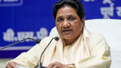 Photo of मायावती ने विश्व बाजार में गिरते रुपये की कीमत और एयरलाइंस संचालन पर जताई चिंता