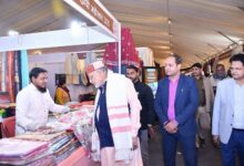 Photo of खादी महोत्सव में 3.20 करोड़ की रिकॉर्ड बिक्री, पिछले वर्ष से 42% की वृद्धि