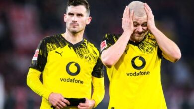 Photo of दस खिलाड़ियों के साथ खेलते हुए डॉर्टमुंड की जीत फिसली, फ्राइबर्ग से 1-1 की बराबरी