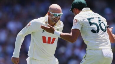 Photo of नाथन लियोन ने रचा इतिहास, टेस्ट क्रिकेट में छठे सबसे ज्यादा विकेट लेने वाले गेंदबाज बने