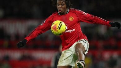 Photo of प्रीमियर लीग: न्यूकैसल पर 1-0 की जीत के साथ मैनचेस्टर यूनाइटेड पाँचवें स्थान पर