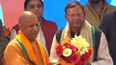 Photo of पंकज चौधरी : पार्षद से यूपी भाजपा अध्यक्ष तक सफर करने वाले सादगी पसंद राजनेता