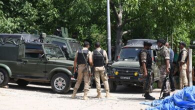 Photo of जम्मू-कश्मीर में 150 से अधिक ओवर ग्राउंड वर्कर्स हिरासत में