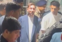 Photo of कोलकाता में उतरे मेसी, ‘GOAT इंडिया टूर 2025’ का भव्य आग़ाज़