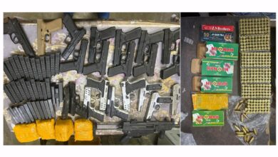 Photo of भारत-पाकिस्तान सीमा पर घुसपैठ नाकाम, हथियारों का जखीरा बरामद