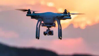 Photo of पाकिस्तान से ड्रोन के जरिये गिराई गई हथियारों की खेप बरामद, तलाशी अभियान जारी