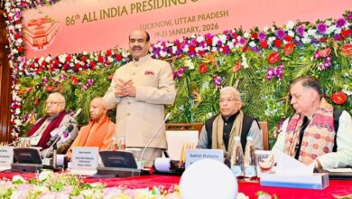 Photo of सदन की बैठकों के दौरान लगातार व्यवधान और गतिरोध लोकतंत्र के लिए उचित नहीं : ओम बिरला