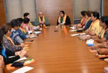 Photo of भाजपा महिला मोर्चा की बैठक में कार्यकर्ताओं को सक्रिय करने पर जोर