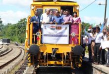 Photo of भारत की मदद से श्रीलंका में पटरी पर लौट रहा जीवन