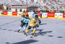 Photo of रॉयल एनफील्ड द्वारा संचालित स्पीति कप सीज़न 3 के साथ लौट रहा है, हिमालय में जमीनी स्तर पर आइस हॉकी के विकास को देगा मजबूती