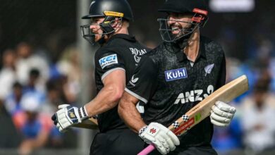 Photo of कोहली की जुझारू सेंचुरी पर भारी पड़े मिचेल और फिलिप्स, न्यूजीलैंड ने भारत को 41 रन से हराया