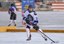 Photo of रॉयल एनफील्ड सोशल मिशन ने लेह में आयोजित पहले हिमालयन पॉन्ड हॉकी चैंपियनशिप को समर्थन दिया, आइस हॉकी की जमीनी पहुंच का विस्तार