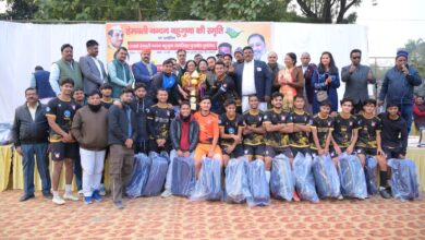 Photo of रोमांचक फाइनल में Techtro Football Club ने Lucknow Falcon को 2-0 से हराया