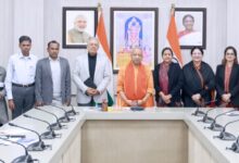 Photo of सभी अधिकारियों एवं कर्मचारियों के लिए कैपेसिटी बिल्डिंग कार्यक्रम को बनाएं अनिवार्य: मुख्यमंत्री योगी आदित्यनाथ