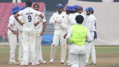 Photo of रणजी ट्रॉफी: झारखंड जीत से तीन विकेट दूर, यूपी पर पारी की हार का खतरा