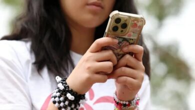 Photo of 16 साल से छोटे बच्चों के लिए बैन हो सकता है सोशल मीडिया, आंध्र प्रदेश सरकार कर रही विचार