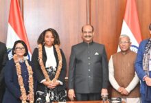 Photo of लोकसभा अध्यक्ष की केन्या, मालदीव, त्रिनिदाद-टोबैगो और सेशेल्स के संसदीय प्रतिनिधियों से मुलाकात