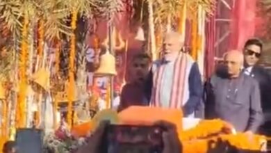 Photo of प्रधानमंत्री मोदी सोमनाथ में 108 अश्वों के साथ शुरू शौर्य यात्रा शामिल हुए