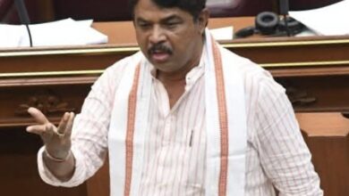 Photo of कर्नाटक में नेता प्रतिपक्ष आर. अशोक ने मलयालम भाषा विधेयक को लेकर प्रियंका गांधी और कांग्रेस नेतृत्व से पूछे सवाल