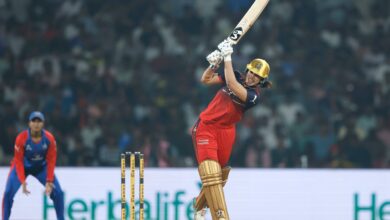 Photo of डब्ल्यूपीएल 2026: दिल्ली पर शानदार जीत के बाद स्मृति मंधाना ने गेंदबाजों की सराहना की