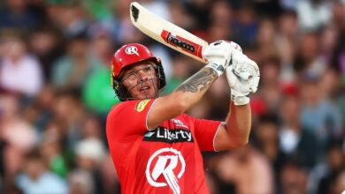 Photo of बीबीएल 15: मेलबर्न रिनेगेड्स ने विस्फोटक सलामी बल्लेबाज जॉश ब्राउन के साथ किया दो साल का नया करार