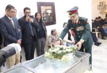 Photo of मेजर जनरल बी कॉर्नेलियस, वीएसएम (रिटायर्ड), ईएमई कोर के 47वें कर्नल कमांडेंट का निधन