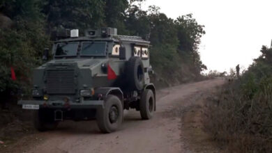 Photo of किश्तवाड़ में आतंकवादियों की तलाश के लिए सेना के हेलीकॉप्टर तैनात