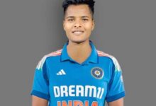 Photo of क्रांति गौड़ की सफलता ने बदली पिता की किस्मत: 14 साल बाद मध्य प्रदेश पुलिस में बहाल हुए मुन्ना सिंह