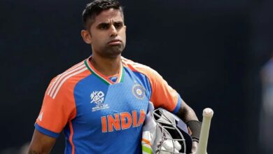 Photo of सूर्यकुमार यादव ने रचा इतिहास, बाबर आजम का वर्ल्ड रिकॉर्ड तोड़ा