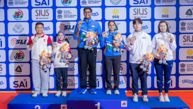 Photo of रुद्रांश का स्वर्ण, अर्जुन का रजत, जूनियर वर्ग में भारत का पोडियम क्लीन स्वीप