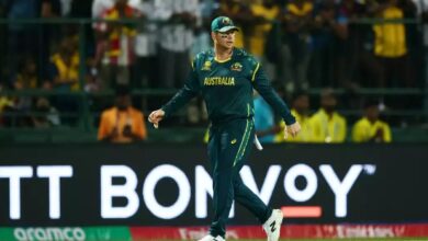Photo of विश्व कप से बाहर होने के बाद ऑस्ट्रेलिया ने स्टीव स्मिथ की ‘कवर’ भूमिका पर दी सफाई